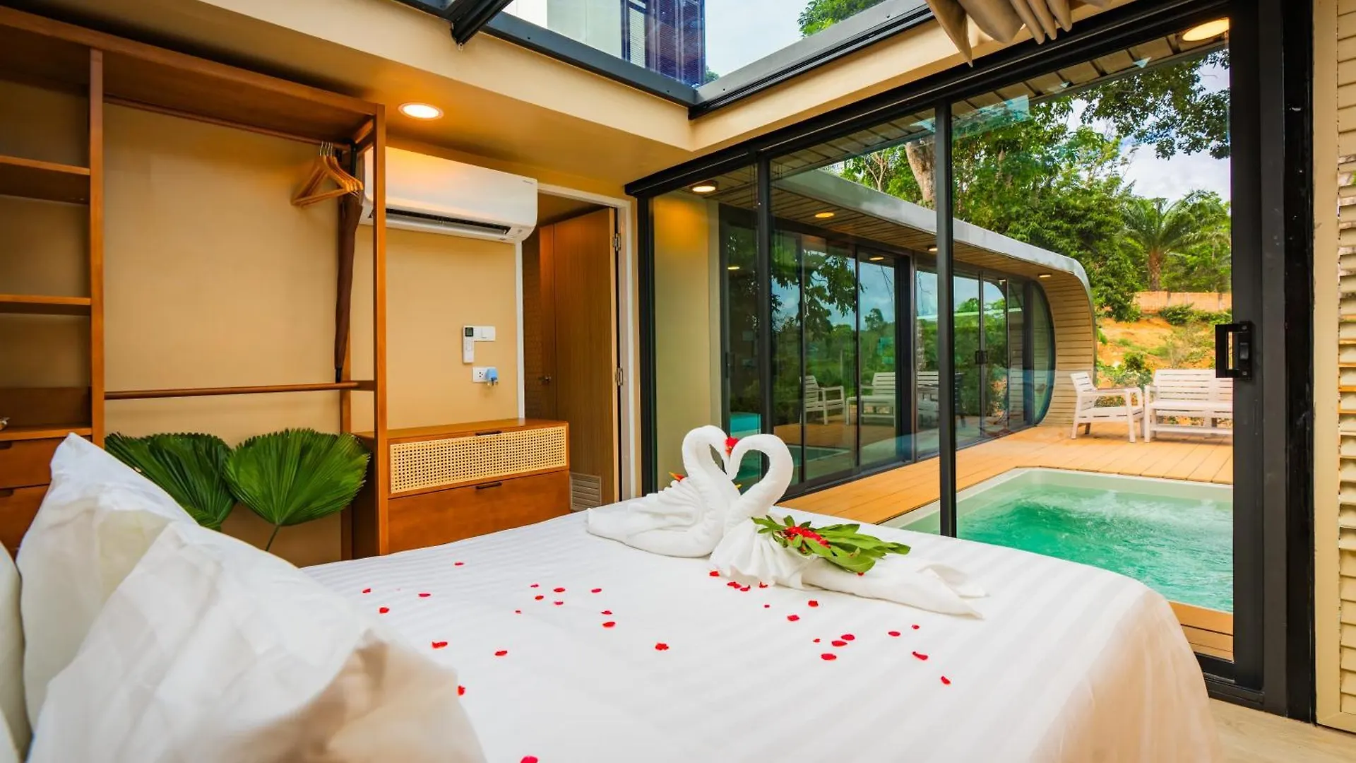 Akra Collection Layan - Hideaway Villas Пляж Лаян