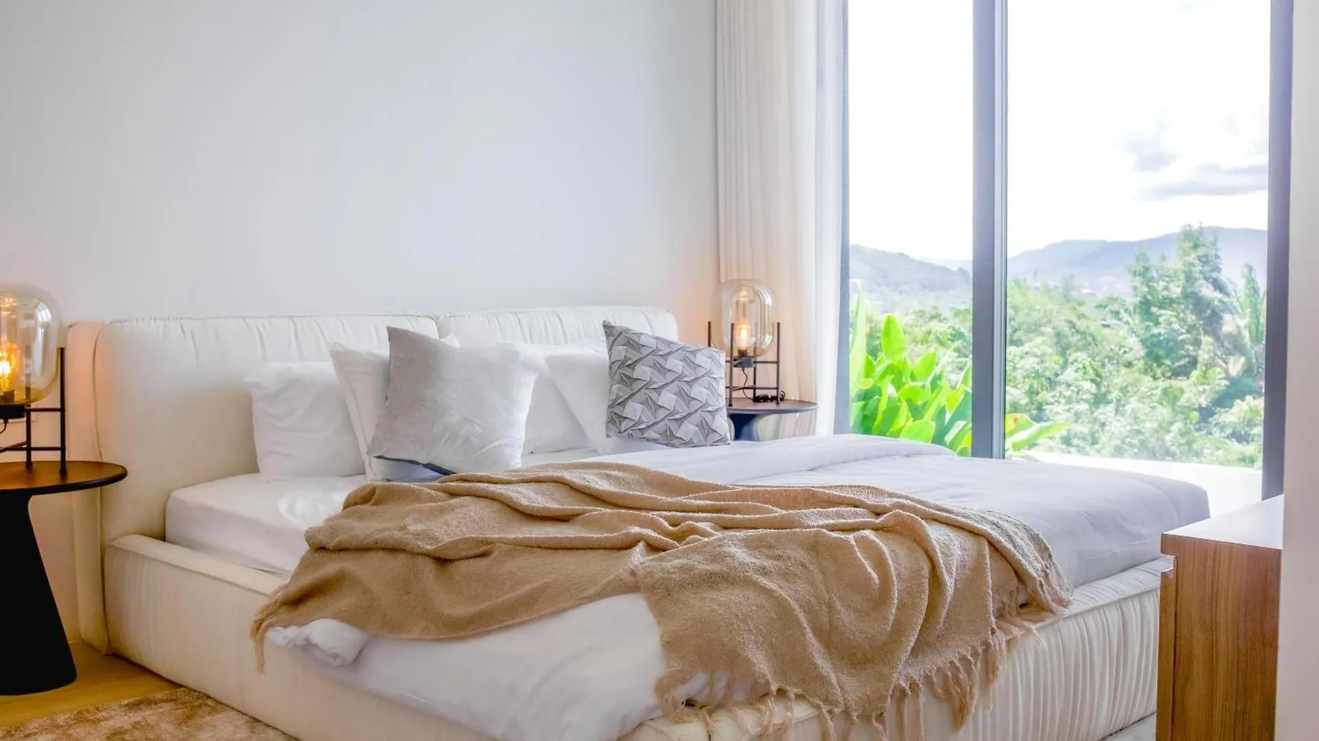 Akra Collection Layan - Hideaway Villas Пляж Лаян