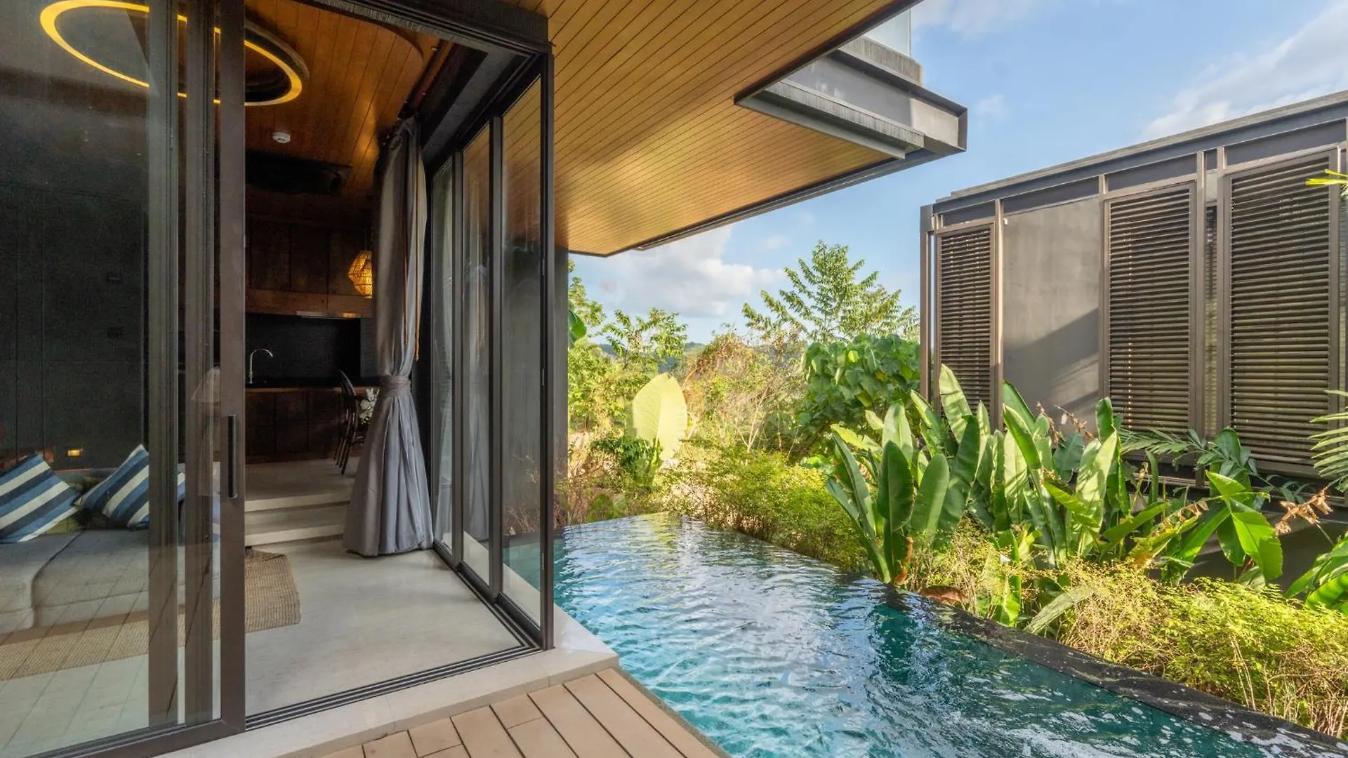 Hotel AKRA Collection Layan Layan Beach (Phuket)