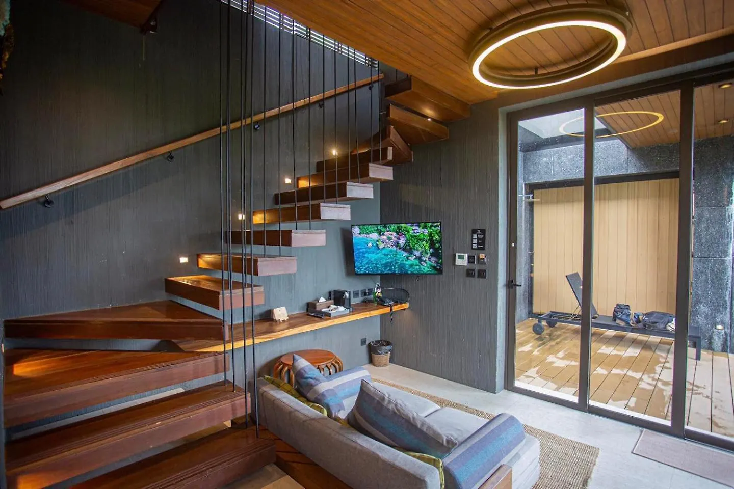 Akra Collection Layan - Hideaway Villas 5*, Пляж Лаян